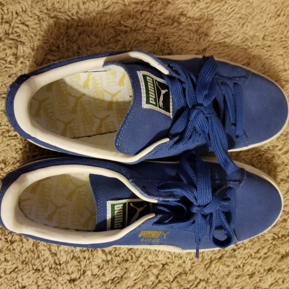 Sneakers - Picture 3 of 4